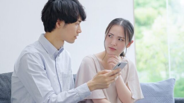 彼氏が浮気してるかも？女の勘は当たる？他に女がいるか確かめる方法！